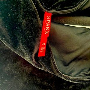 Spanx velvet leggings